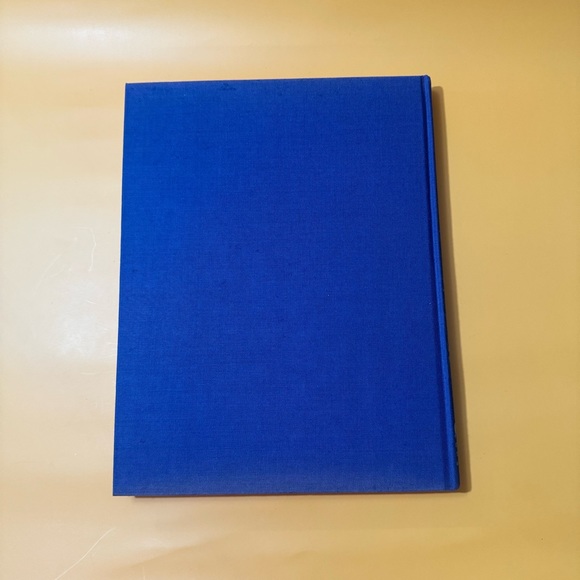 A Taste of Hawaii: New Cooking from the Crossroads of the Pacific Book - Picture 10 of 11